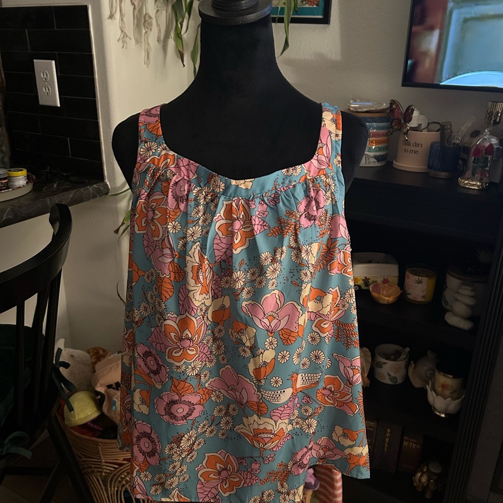 Floral Sleeveless Top - SHEIN